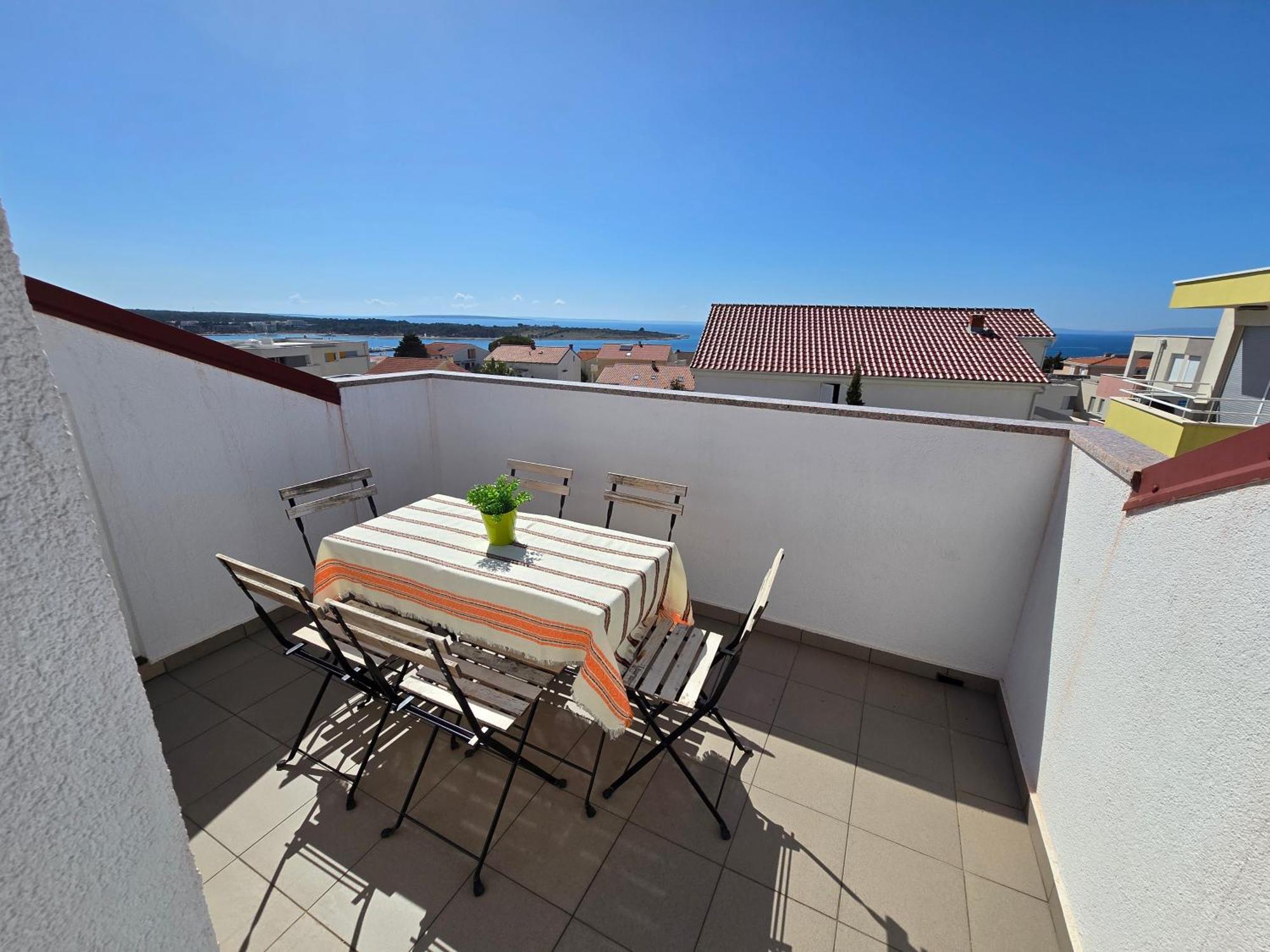 Apartment Mandza Novalja